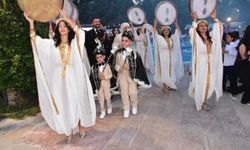 İŞ İNSANINDAN TORUNLARI İÇİN DİLLERE DESTAN DÜĞÜN