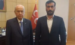 Kavgayı ayırmak isterken bıçakla yaralandı! MHP İl Başkanı hastaneye kaldırıldı