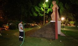 Şehzadeler'de gece sulama dönemi