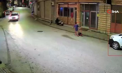 Küçük çocuk sokak köpeklerinin saldırısına uğradı