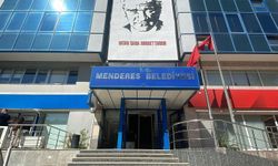 Menderes Belediyesine operasyon