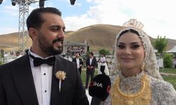 Damada yaklaşık 20 milyon TL, geline kilolarca altın takıldı