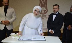Ebru ve Osman hayatlarını birleştirdi