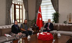Vali Özkan, Şehit Ailesini Ağırladı