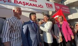Belediye Başkanı Ünlü, CHP'den istifa ederek Yeni Parti'ye katıldı