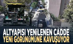 Altyapısı yenilenen cadde yeni görünümüne kavuşuyor