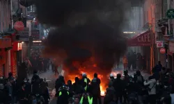 Fransa'nın kuzey kentlerinde sokağa çıkma yasağı ilan edildi