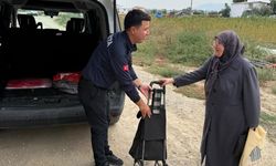 Saruhanlı Belediyesinden pazar dönüşü yaşlı vatandaşlara ulaşım desteği