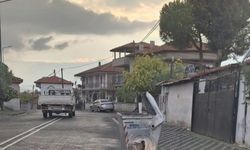 ula’da Çöp Konteyneri Tartışması! Hikmet Dönmez’den Açıklama