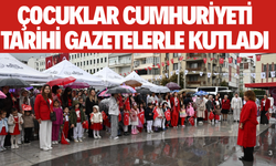 Manisa’da 29 Ekim'de çocuklar cumhuriyeti tarihi gazetelerle kutladı