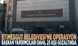 Etimesgut Belediyesi'ne operasyon: Başkan yardımcıları dahil 25 kişi gözaltında