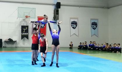 Dünyanın en anlamlı gösterilerinden birisi Manisa’da oldu