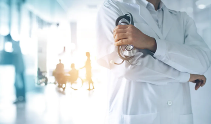 Sağlık Bakanlığı'ndan 60 yaş üstü doktor kararı