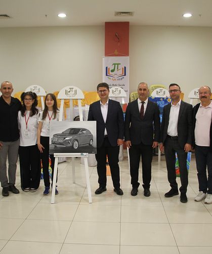 Ortaokul öğrencilerinden anlamlı sanat buluşması