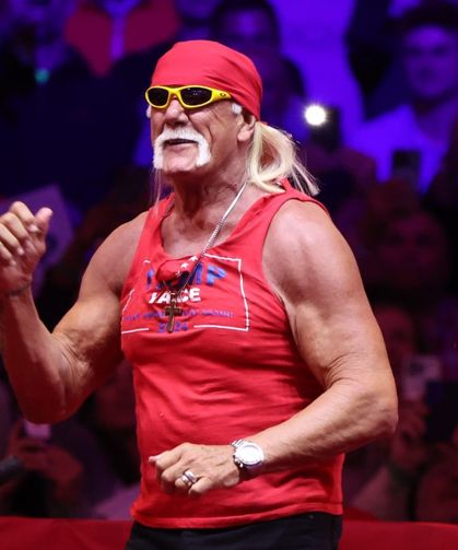 Güreşi yıldızı ve oyuncu Hulk Hogan 71 yaşında hayatını kaybetti