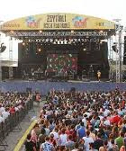 Zeytinli Rock Festivali iptal edildi!