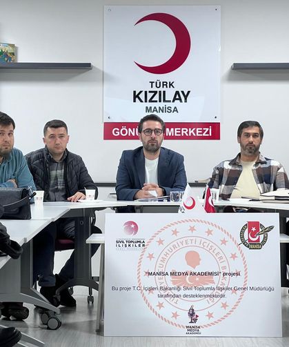 BU PROGRAMIN HEDEFİ GÜÇLÜ GAZETECİLER YETİŞTİRMEK