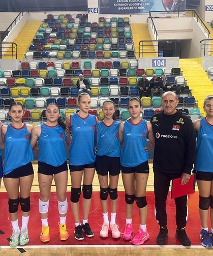 Akhisar altyapısı milli takım kapısında