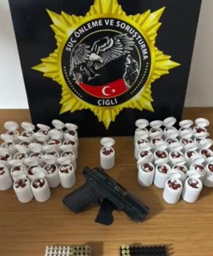 Çiğli’de uyuşturucu operasyonu: 4 gözaltı