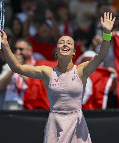 Zeynep Sönmez tarih yazdı: Avustralya Açık’ta 3. tura yükseldi