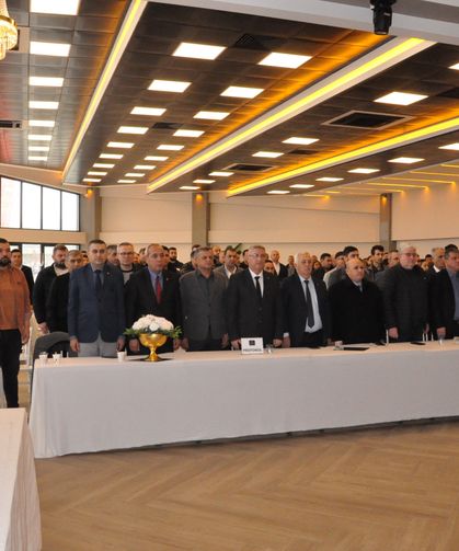 Salihli inşaatçılarda Tuncay Ünlü yeniden seçildi