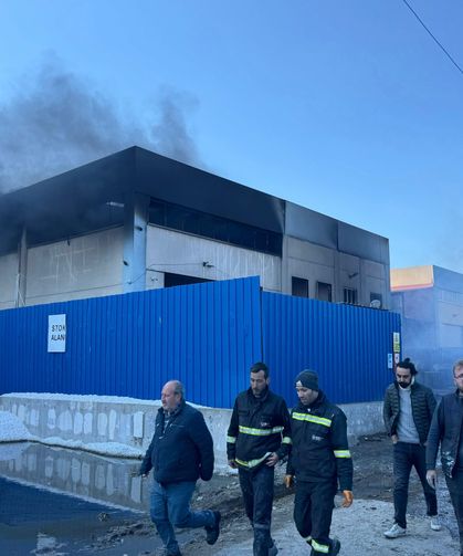 Torbalı'daki fabrika yangını söndürüldü