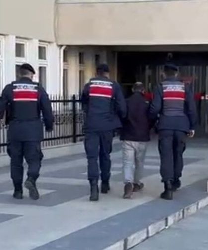 Müstehcen içerek bulundurduğu iddia edilen şüpheli yakalandı