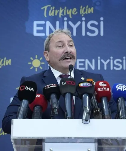 Mehmet Tolga Akalın İYİ Parti'den istifa etti