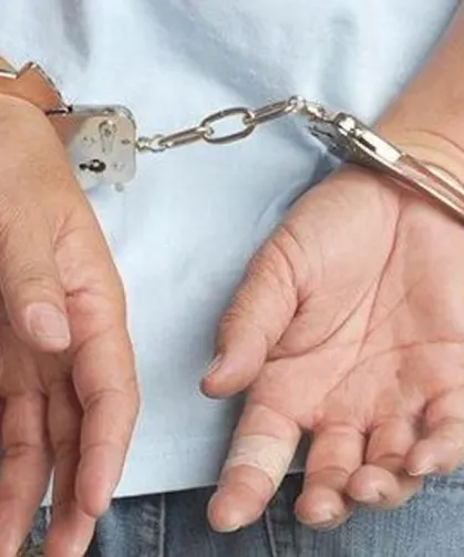 İzmir'de 1 milyar liralık tefeci operasyonu: 5 gözaltı