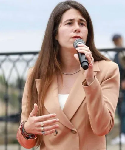 İfadeye çağrılmıştı: Çeşme Belediye Başkanı Lal Denizli adliyeye geldi