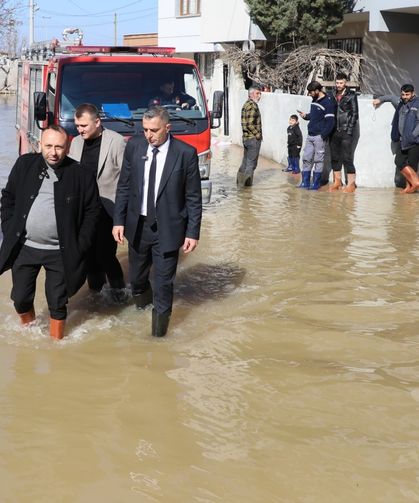 Başkan Şimşek Akpınar Mahallesi'nde inceleme yaptı