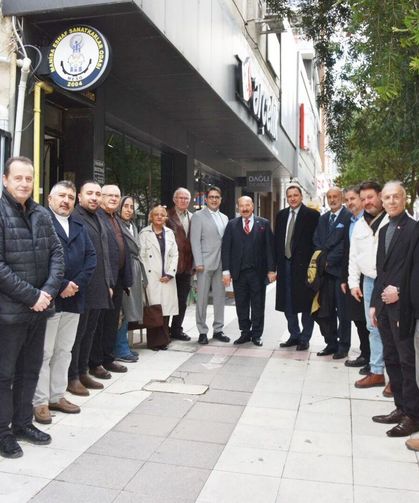 Dostlar Meclisi Dönem Başkanı Cihan Canuyar'dan Bahattin Akyüz'e ziyaret