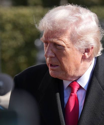 Trump, Orta Doğu'ya ikinci bir uçak gemisi filosu gönderileceğini doğruladı