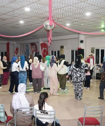 Aşağiçobanisa'da Şalvar Gecesi coşkusu