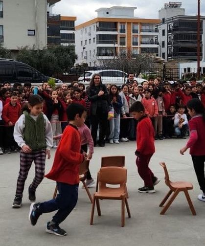 Sarıgöl’ün en büyük ilkokulunda Nevruz kutlandı