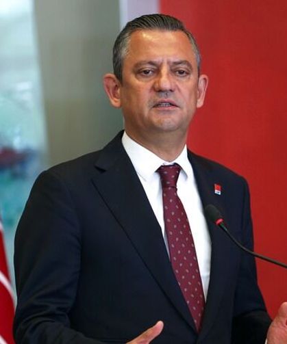 Özgür Özel'den 14 Mart Tıp Bayramı mesajı