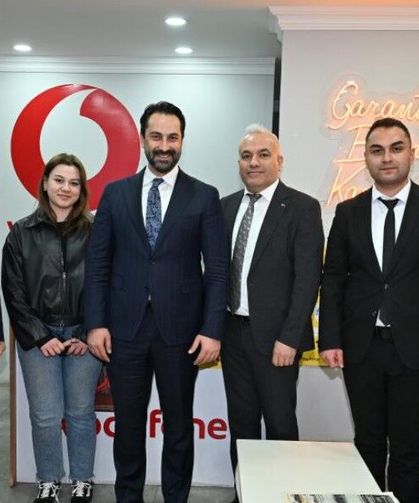 Demirci'de 5 bin kişilik iftar sofrası kuruldu