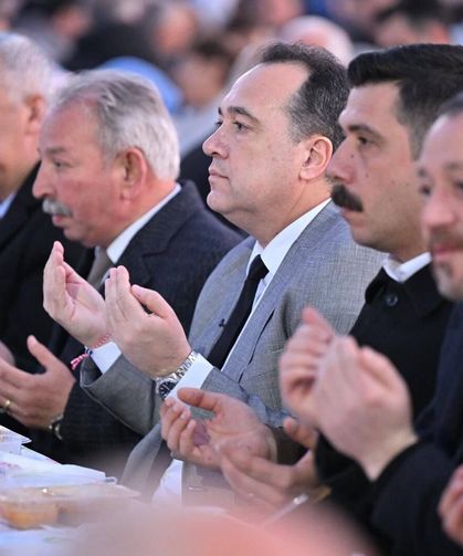 Ramazan’ın Bereketi Salihli’de Kurulan İftar Sofrasında Paylaşıldı