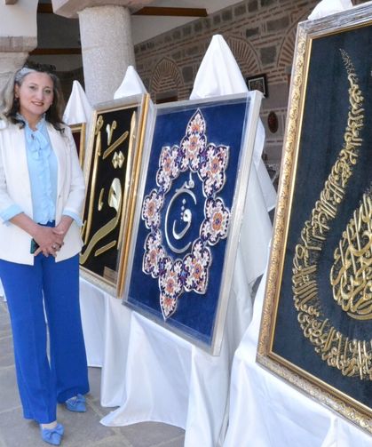 Manisa'da 'Sanatın Diliyle Değerlerimiz’ temalı sergi açıldı