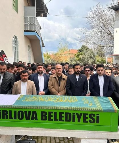 Kazada hayatını kaybeden 15 yaşındaki Egemen son yolculuğuna uğurlandı