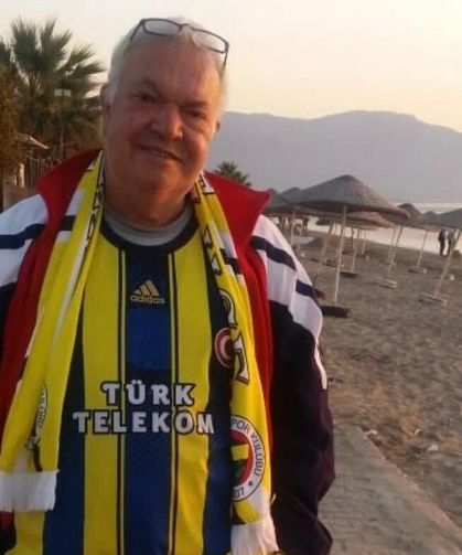 Tanınan diş hekimi kalbine yenik düştü