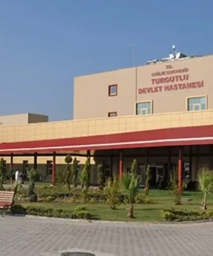 Turgutlu Devlet Hastanesi’nde 3 ayda 5 bin 229 ameliyat yapıldı