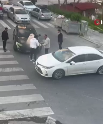 Esenyurt’ta kaza sonrası ortalık karıştı