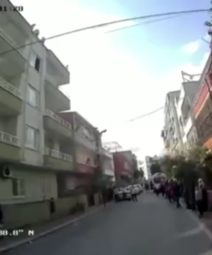 Apartmanda can pazarı: 9 kişi tahliye edildi