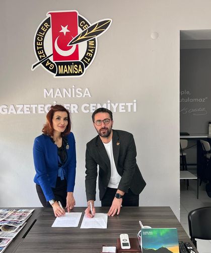 Manisa’da Gazetecilere Mobilya Alışverişinde İndirim Desteği