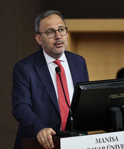 Kasapoğlu kamu yönetimi öğrencileriyle buluştu