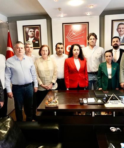 Manisa Barosundan CHP İl Başkanlığına ziyaret