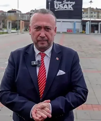 Uşak Belediye Başkanı Özkan Yalım, CHP'den ihraç edildi