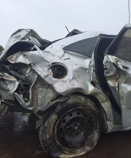 Ege'de feci kaza! Otomobil uçuruma yuvarlandı: 1 ölü, 1 ağır yaralı