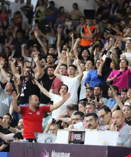 Turgutlu’da kadın basketboluna büyük ilgi